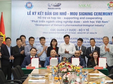 The Drug Administration of Vietnam signed a Memorandum of Understanding to support development cooperation of the Biopharmacy industry in Vietnam